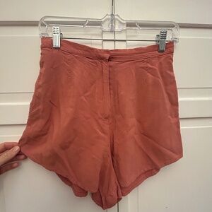 Shore lightweight shorts